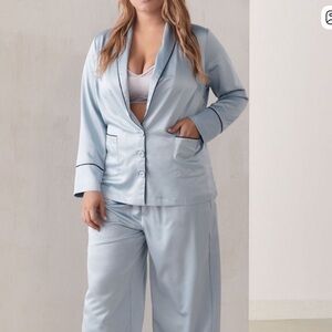 [4X] Ashley Graham Baby Blue Satin Long Sleeve Pajama Set 2pcs Women’s Sleepwear